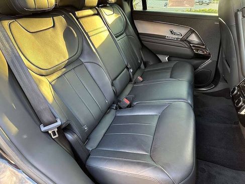 Used 2024 Land Rover Range Rover Sport Dynamic SE AWD/4WD image 36
