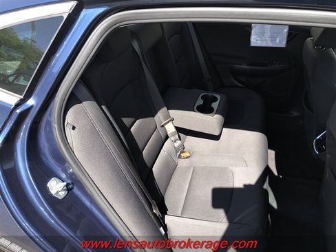 Used 2022 Chevrolet Malibu LT FWD image 20