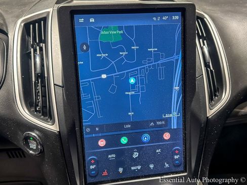 Used 2024 Ford Edge SEL image 23