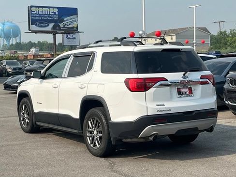 Used 2017 GMC Acadia SLT FWD image 9