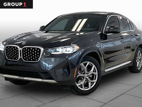 Used 2022 BMW X4 xDrive30i w/ Premium Package 2 AWD/4WD image 1