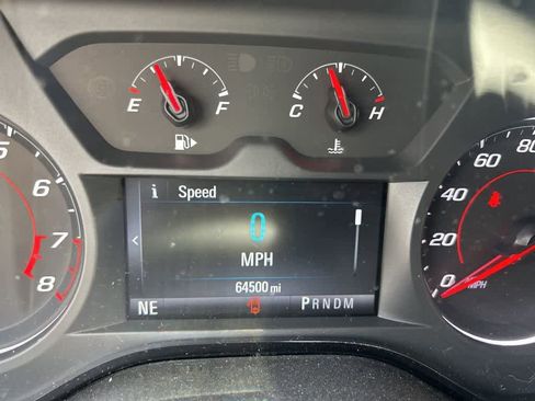 Used 2018 Chevrolet Camaro LT w/ RS Package RWD image 8