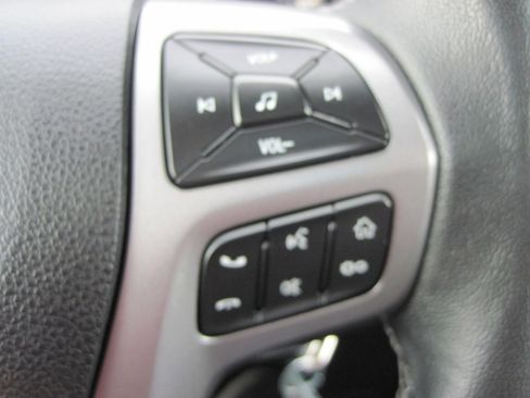 Used 2022 Ford Ranger XLT w/ Equipment Group 301A Mid image 15