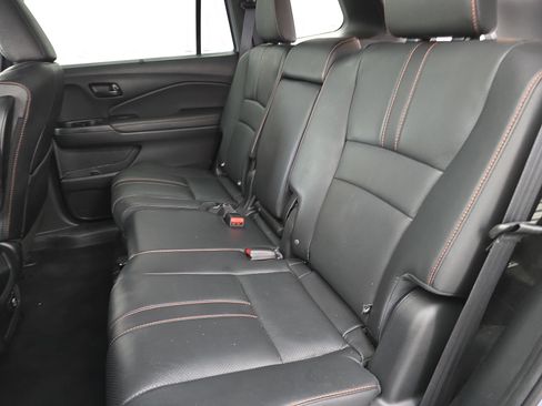 Certified 2022 Honda Passport TrailSport image 14