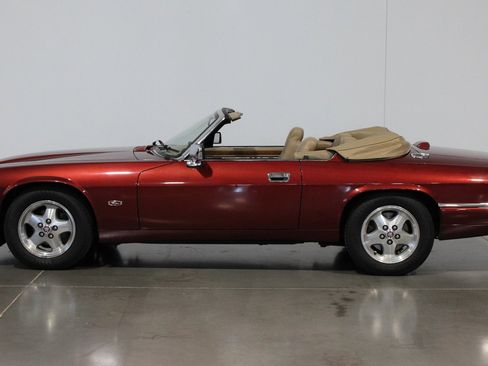 Used 1995 Jaguar XJS 4.0 Convertible RWD image 19