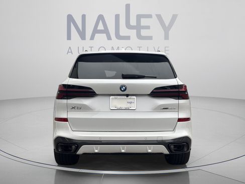 Used 2026 BMW X5 xDrive50e w/ M Sport Package AWD/4WD image 4