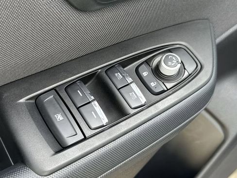 Used 2026 Subaru Forester Premium image 16