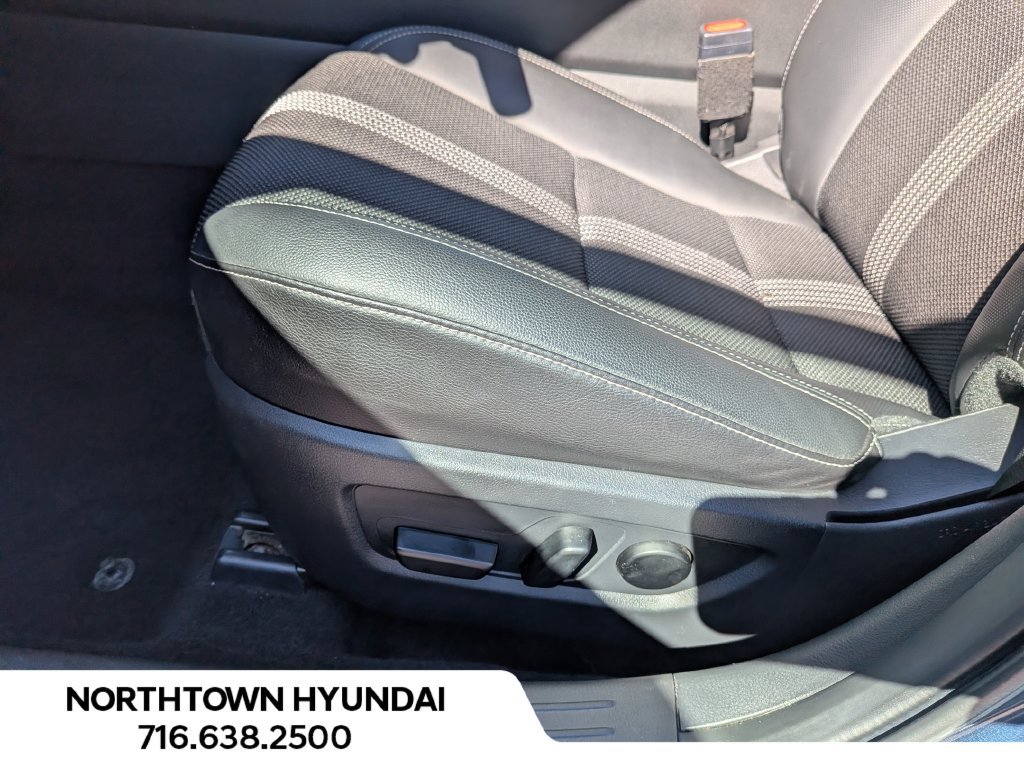 Used 2026 MAZDA CX-50 AWD 2.5 S w/ Preferred Pkg image 28