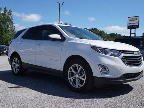 Used 2021 Chevrolet Equinox LT FWD image 2