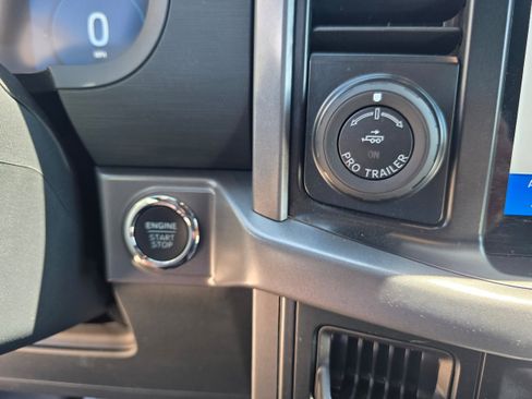 Used 2025 Ford F150 XLT w/ Equipment Group 302A MID AWD/4WD image 9