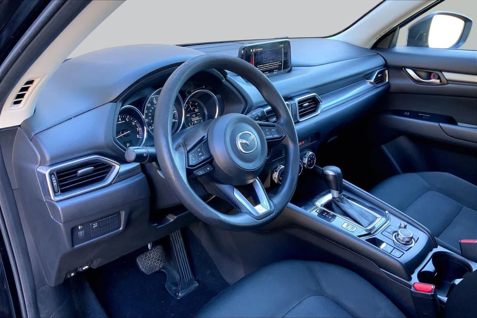 Used 2017 MAZDA CX-5 Sport FWD image 18