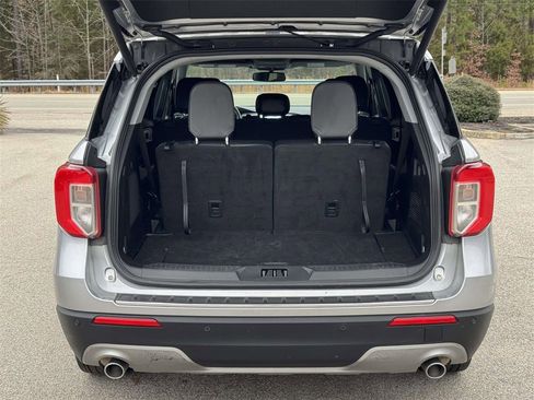 Used 2024 Ford Explorer Limited image 15