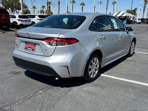 Used 2024 Toyota Corolla LE FWD image 3