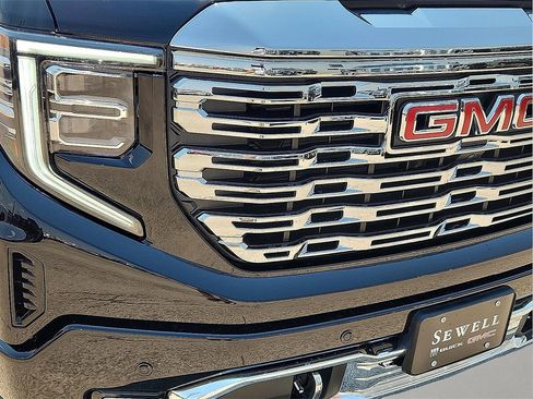 New 2026 GMC Sierra 1500 Denali image 7