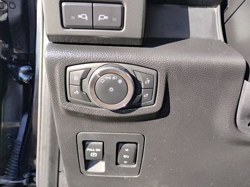 Used 2020 Ford F150 Lariat w/ Equipment Group 502A Luxury image 26