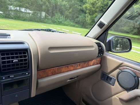 Used 1998 Land Rover Discovery LE AWD/4WD image 35