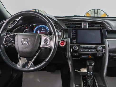 Used 2020 Honda Civic EX image 17