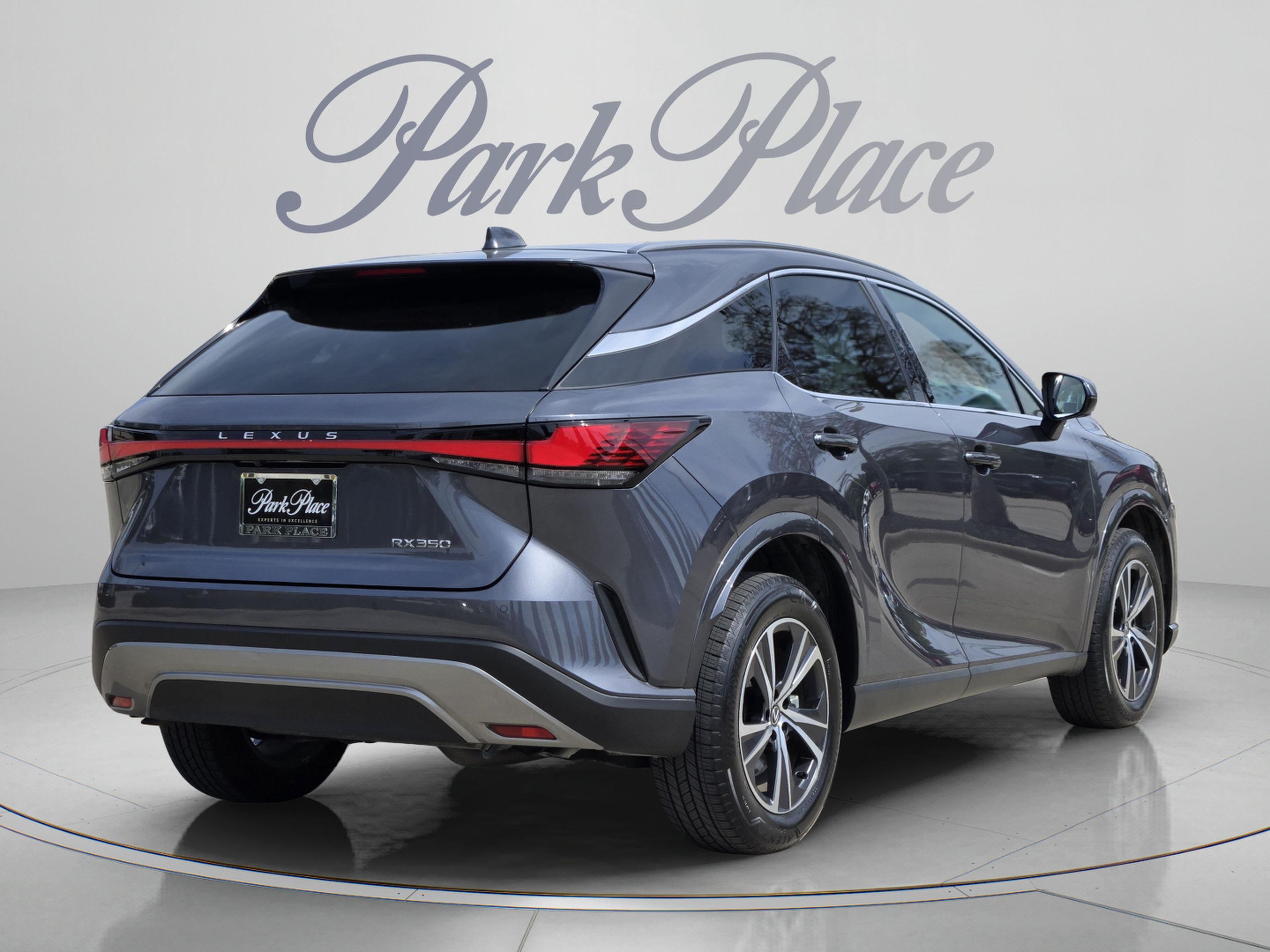 Used 2025 Lexus RX 350 Premium w/ Accessory Package (Z1) FWD image 5