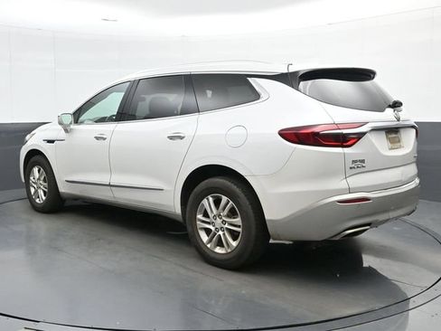 Used 2018 Buick Enclave Essence w/ Trailering Package FWD image 6