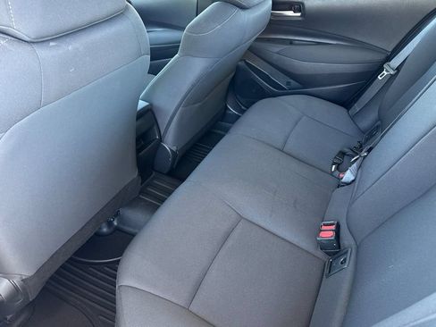 Used 2021 Toyota Corolla LE FWD image 6