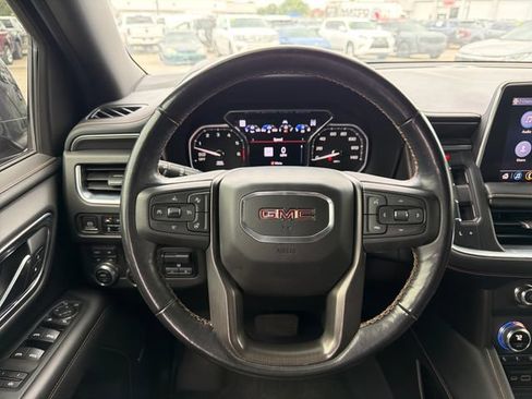 Used 2021 GMC Yukon AT4 w/ AT4 Premium Plus Package AWD/4WD image 10