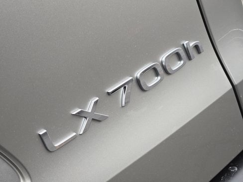 New 2025 Lexus LX 700h Luxury w/ Appearance Package image 7