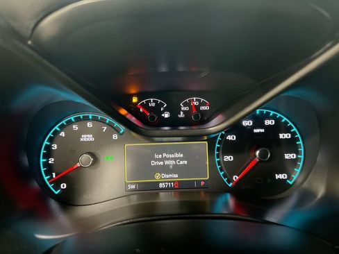 Used 2022 Chevrolet Colorado Z71 w/ Z71 Midnight Edition AWD/4WD image 11