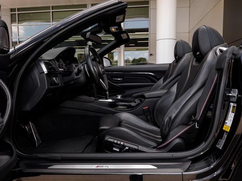 Used 2020 BMW M4 Convertible w/ Competition Package RWD image 50