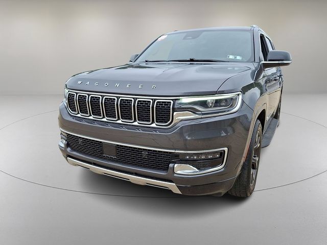 Used 2024 Jeep Wagoneer Series III AWD/4WD image 4