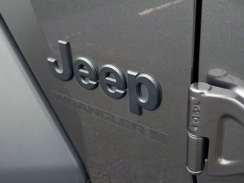 Certified 2023 Jeep Wrangler Sport S image 13