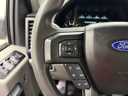 Used 2017 Ford F150 XL w/ Equipment Group 101A Mid AWD/4WD image 28