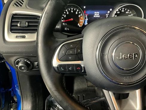 Used 2019 Jeep Compass Latitude w/ Popular Equipment Group image 17