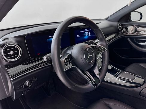 Used 2023 Mercedes-Benz E 350 4MATIC Sedan image 10