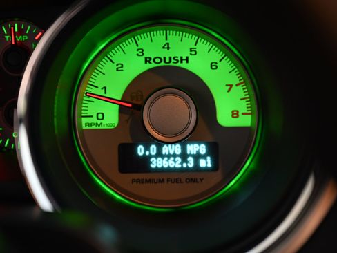 Used 2012 Ford Mustang GT Premium w/ HID Headlamps & Security Pkg image 26