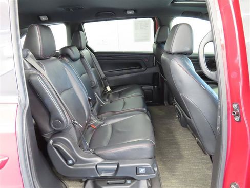 Used 2024 Honda Odyssey Sport image 34
