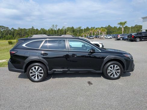 Certified 2025 Subaru Outback Premium AWD/4WD image 3
