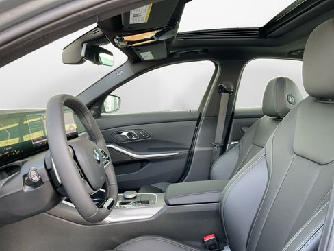 New 2026 BMW 330i Sedan w/ Premium Package image 9