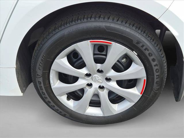 Used 2025 Toyota Corolla LE FWD image 10