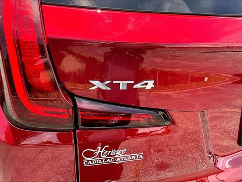 Used 2025 Cadillac XT4 Premium Luxury FWD image 24