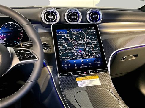 New 2026 Mercedes-Benz GLC 300 4MATIC image 8