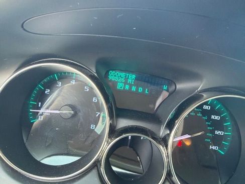 Used 2017 Buick Enclave Leather AWD/4WD image 12