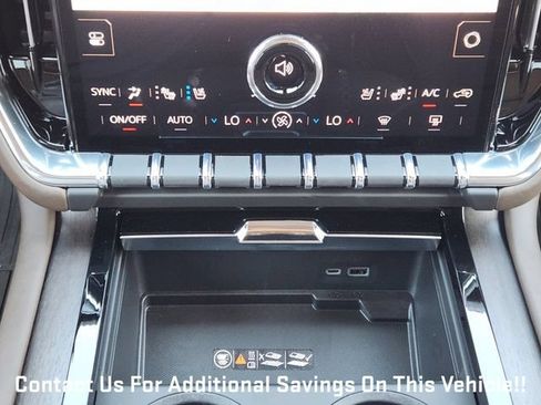 New 2026 GMC Yukon XL Denali Ultimate w/ LPO, Floor Liner Package AWD/4WD image 15