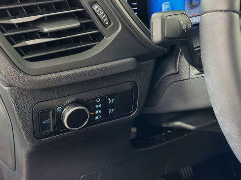 Used 2023 Ford Escape Active image 11