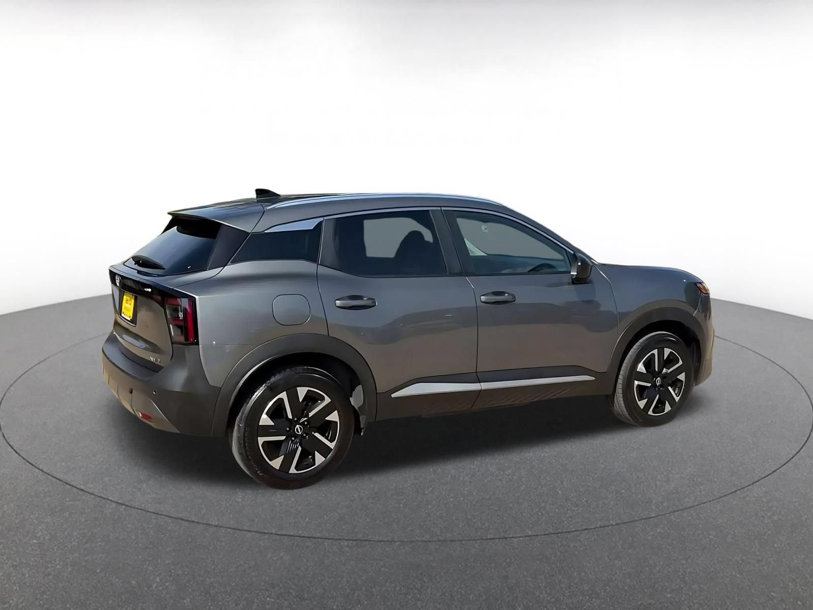 Used 2026 Nissan Kicks SV w/ Cold Weather Package AWD/4WD image 13