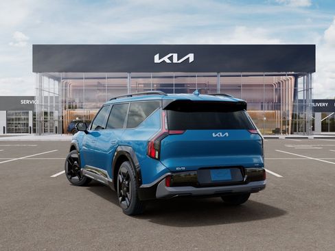 New 2026 Kia EV9 GT-Line AWD/4WD image 4