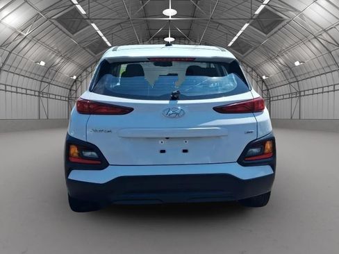 Used 2021 Hyundai Kona SE AWD/4WD image 4