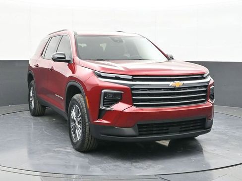 New 2026 Chevrolet Traverse LT w/ Driver Confidence Package image 20