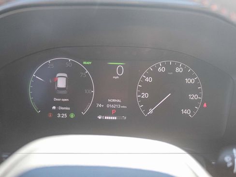 Used 2025 Honda CR-V Sport image 23