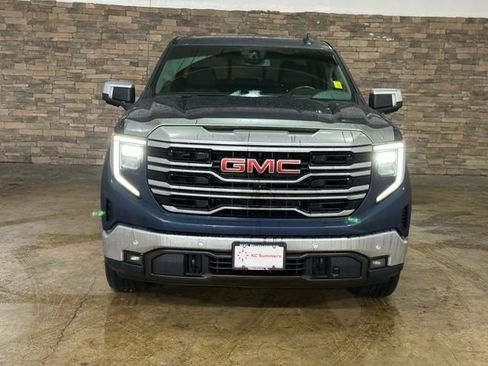 Used 2022 GMC Sierra 1500 SLT w/ SLT Premium Plus Package image 2