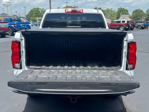 Used 2023 Chevrolet Colorado Z71 w/ Z71 Convenience Package 2 AWD/4WD image 26